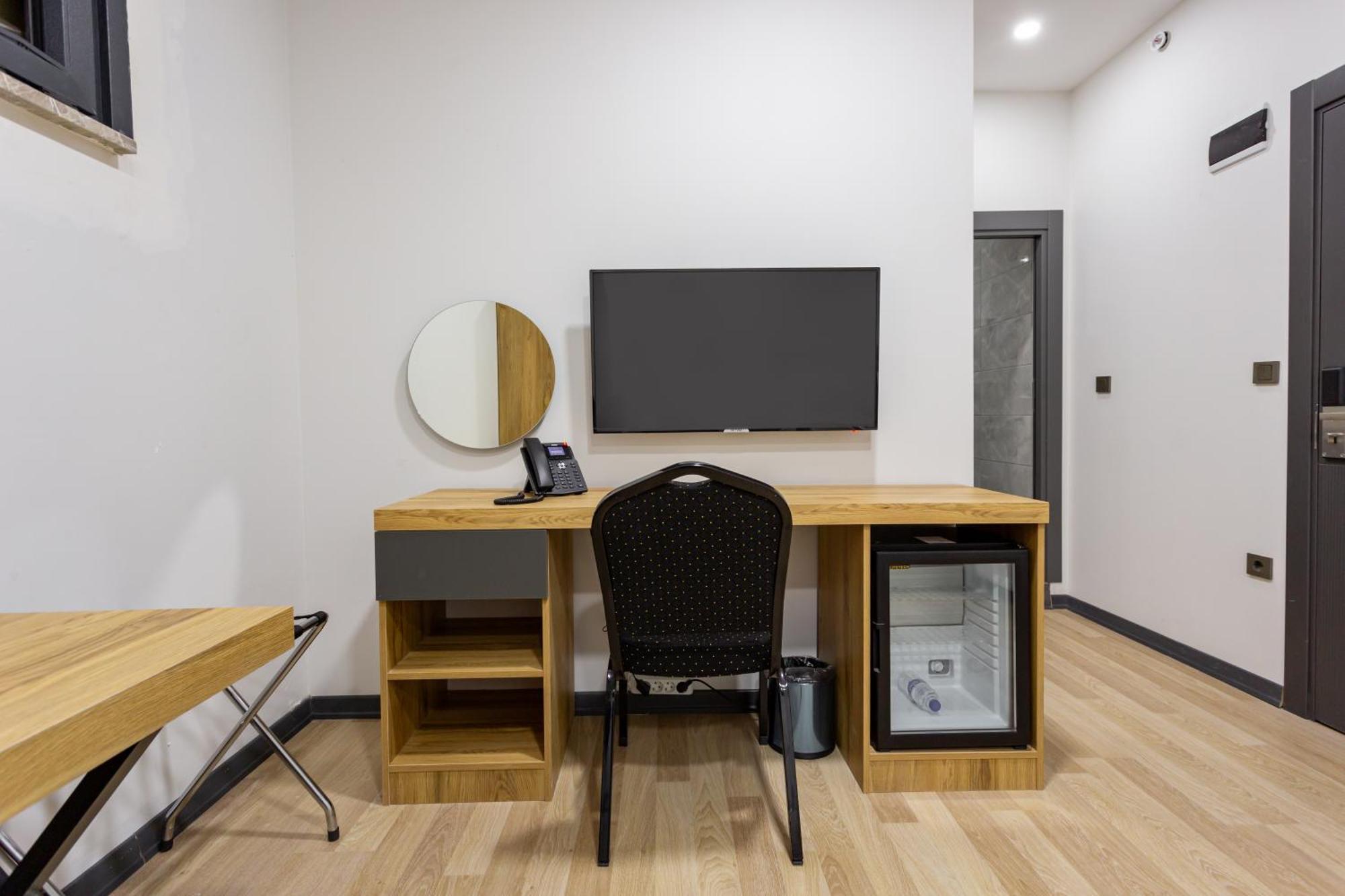 Atm Suit Otel Istanbul Ngoại thất bức ảnh