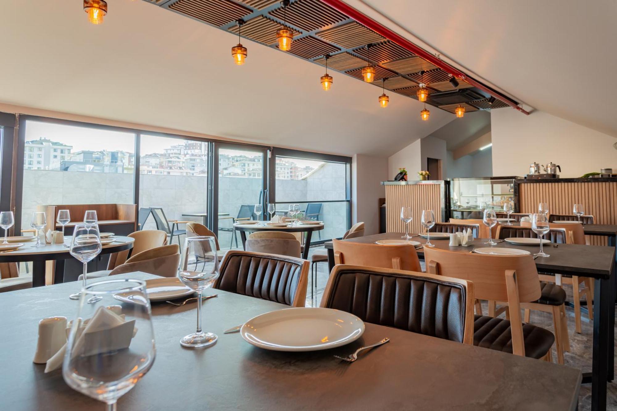 Atm Suit Otel Istanbul Ngoại thất bức ảnh